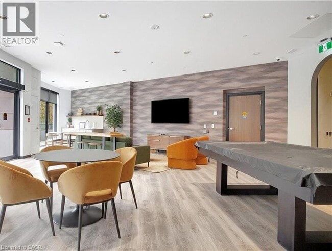 Building Photo - 525 New Dundee Rd