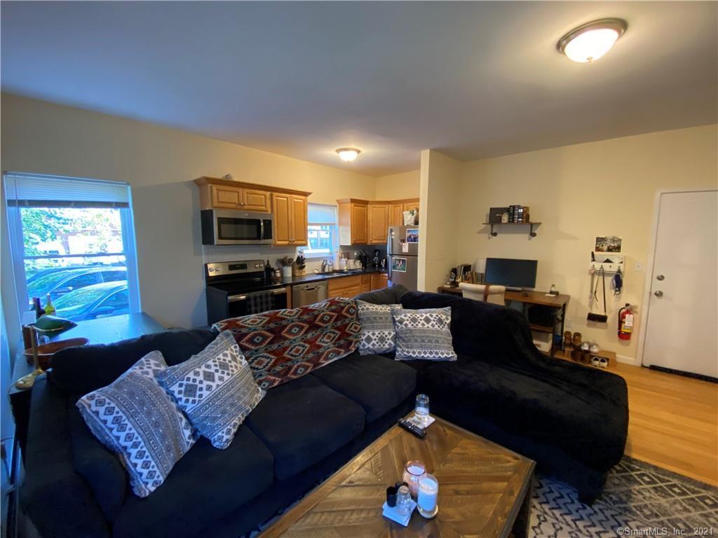 Foto principal - 468 Mansfield St
