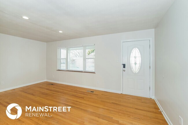 Foto del edificio - 612 W Ridgecrest Dr