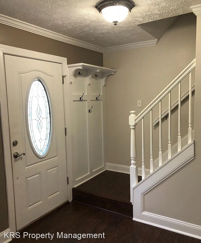 Building Photo - 3 br, 1.5 bath House - 2236 Melrose Lane