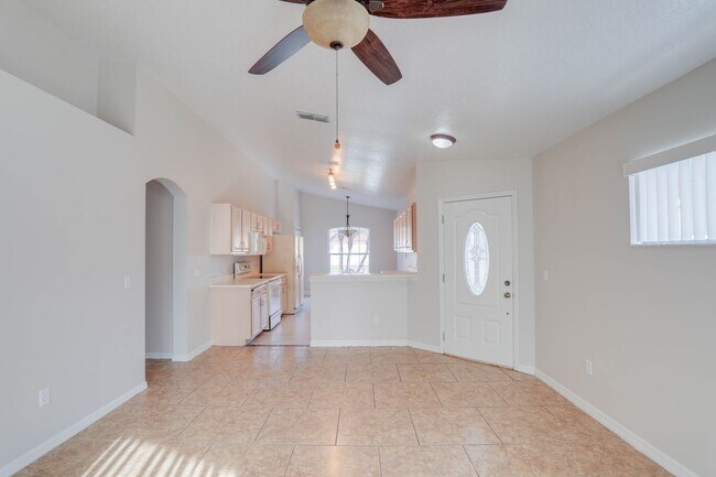 Foto del edificio - 31 Tuscany Pointe Ave