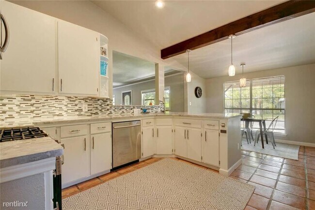 Building Photo - 3 br, 2 bath House - 2200 Westover Rd