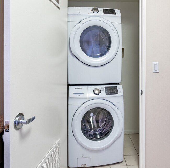 Foto del interior - Hawthorne Regency Apartments