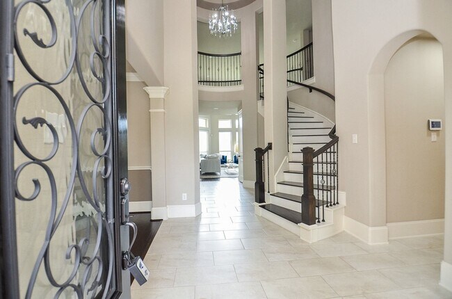 Foto del edificio - 10010 Cypress Path