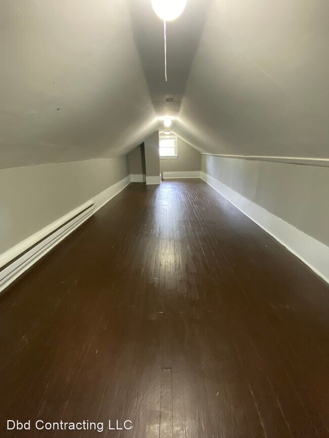 Foto del edificio - 3 br, 1 bath House - 3409 Holton Ave.
