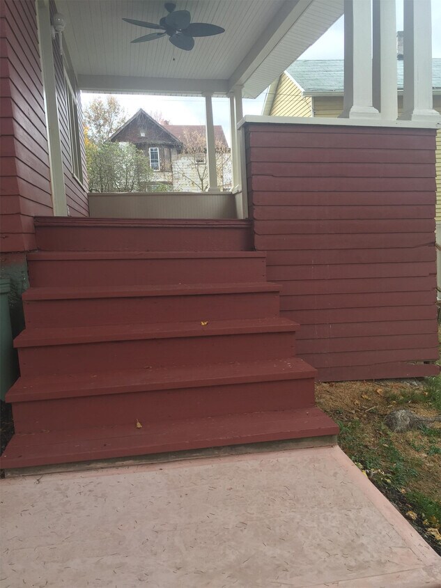 Foto principal - 800 Coleman Ave