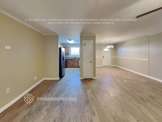 Foto del edificio - 6480 Snow Bird Ln