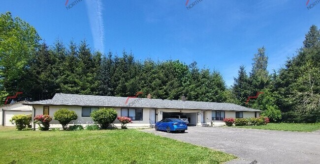 Foto del edificio - 723-725 S Gold St