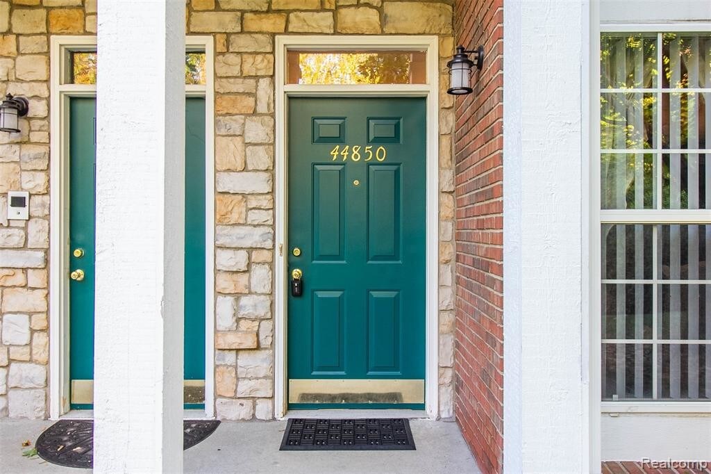 Foto principal - 44850 Marigold Dr