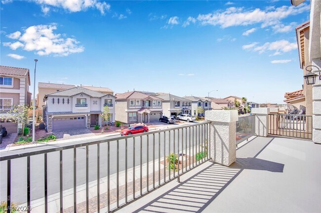 Foto del edificio - 9770 Hawk Crest St