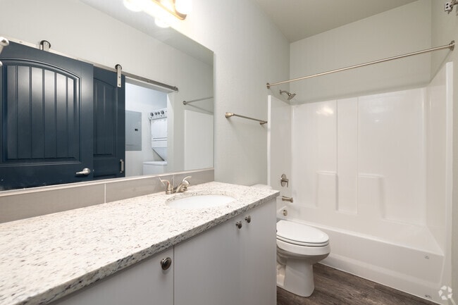 1BR, 1BA - 603SF - Bathroom - Cottages at Woodmen Heights