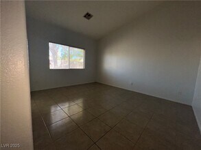 Building Photo - 1356 Lamplight Village Ln