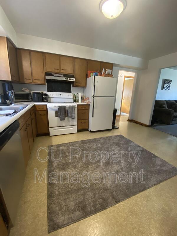 Foto del edificio - 803 E Harding Dr
