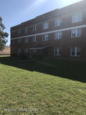 Primary Photo - 2083 N 2nd St