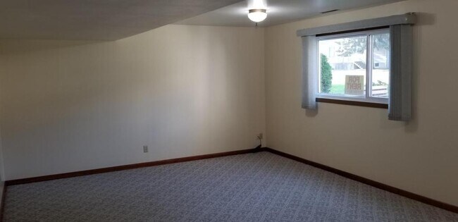 Foto del edificio - 1615 Hanaford Ave