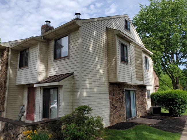 Photo - 53 Flintlock Ln Townhome