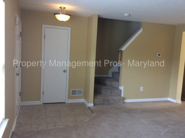 Building Photo - 2116 Amber Way