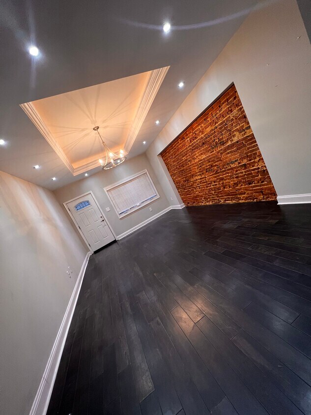 1204 S Clinton St, Baltimore, MD 21224 Townhome Rentals in Baltimore