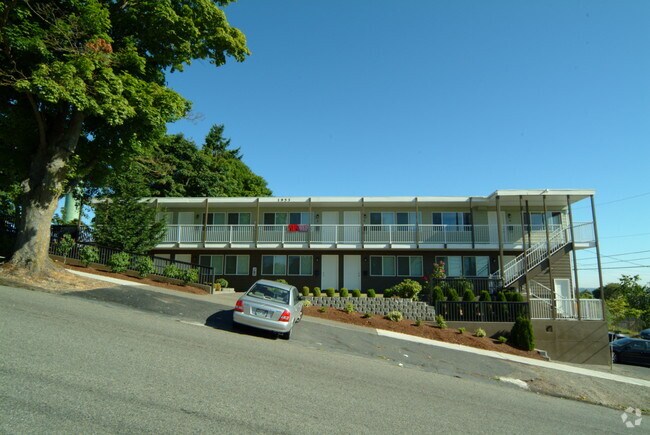 Building Photo - 1953 S I St