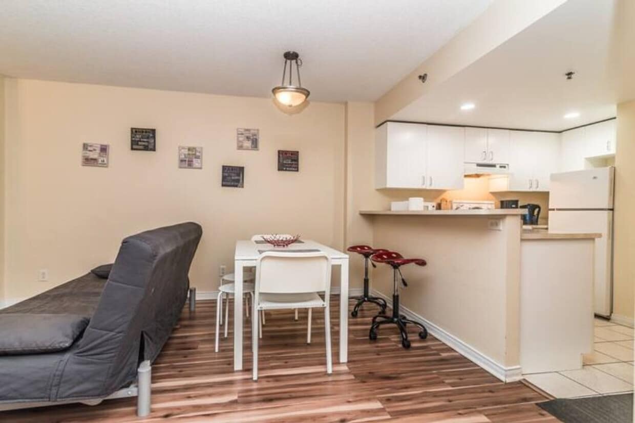 Photo principale - 1214 Rue Ste-Élisabeth
