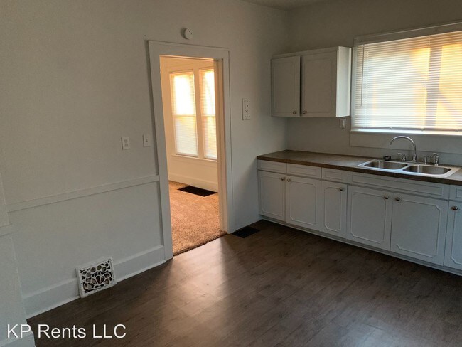 Foto del edificio - 2 br, 1 bath House - 508 Taylor Ave