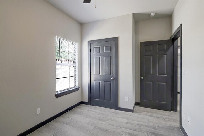 Foto del edificio - 5626 Kittridge St