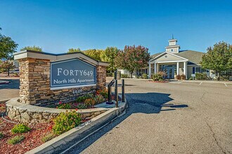 Building Photo - Forty649 North Hills