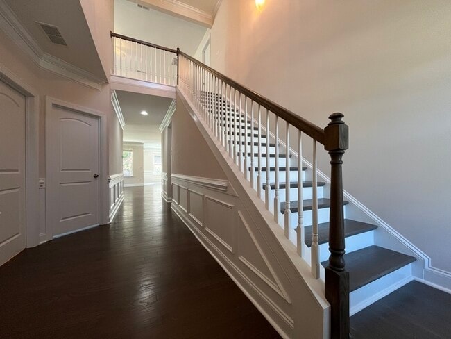 Building Photo - 17027 Challory Gln Wy