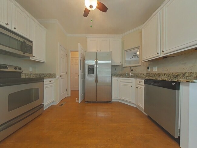 Foto del edificio - 1617 Ellie Ave