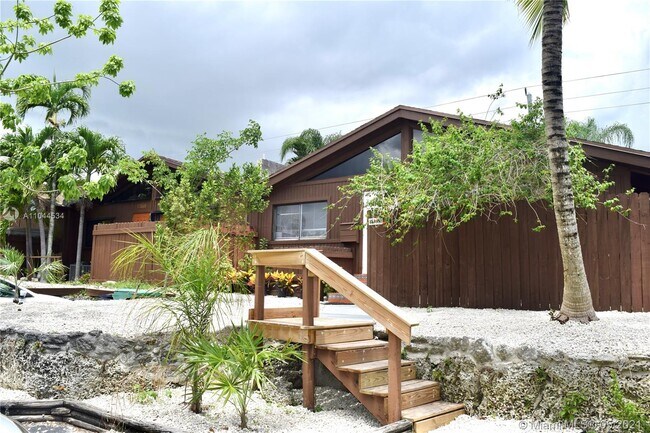 Foto del edificio - 11333 SW 112th Cir Ln N