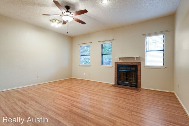 2 br, 2 bath House - 706 W 22nd Street Uni... photo'