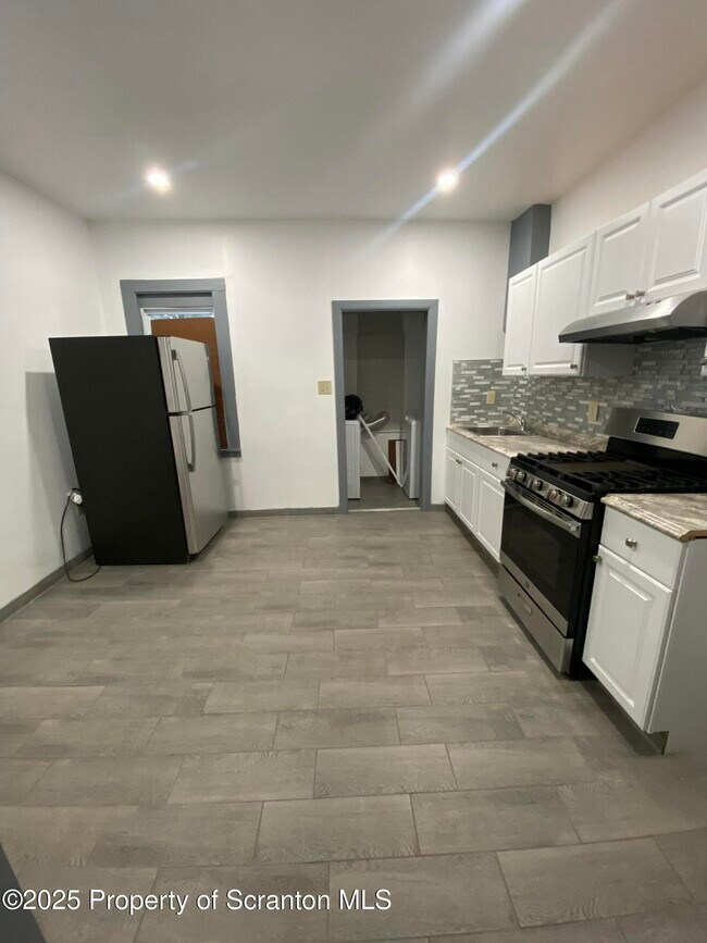 Foto del edificio - 2120-2122 Belmont Terrace