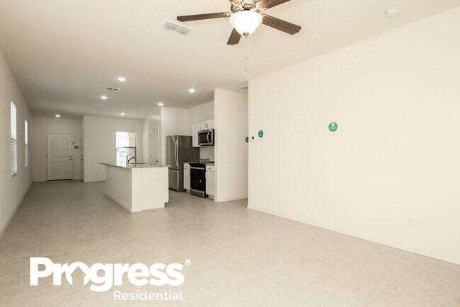 Building Photo - 35298 W San Capistrano Ave