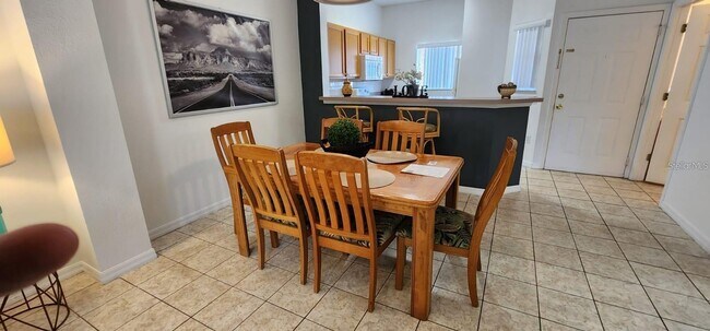 Foto del edificio - 1039 Park Ridge Cir