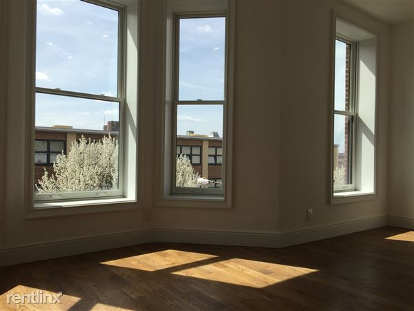 Fotografía del edificio - 235 Hart St