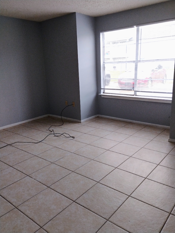 Building Photo - 5245 Kimberlin Dr