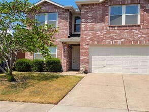 Building Photo - 2603 Hidden Valley Dr
