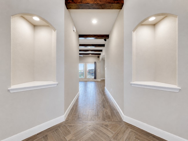 Building Photo - 1609 Calvin Loop