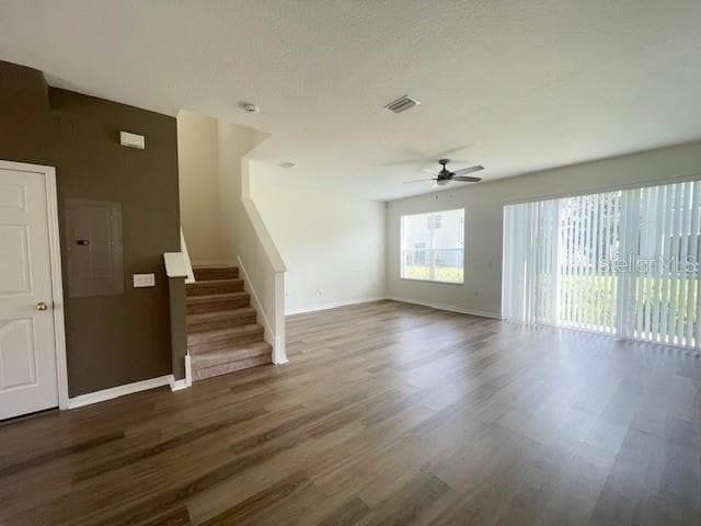 Building Photo - 8777 Christie Dr