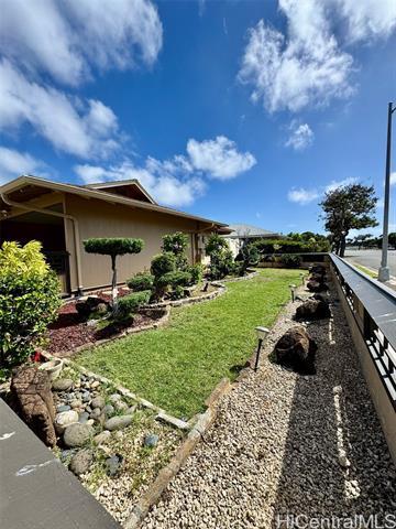 Building Photo - 520 Halemaumau St