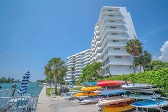 Building Photo - 9101 E Bay Harbor Dr