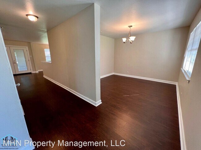 Building Photo - 4 br, 2.5 bath House - 14023 Sunny Glen