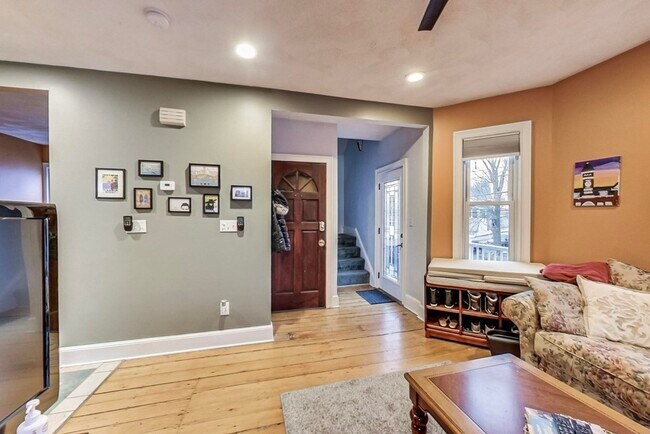 Foto del edificio - 16 Cypress St