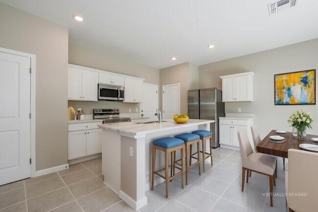 Foto del edificio - 2660 Island Walk Dr