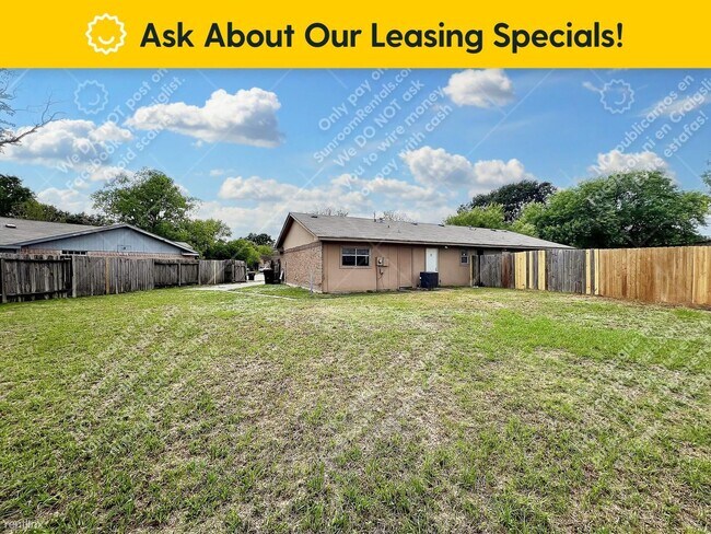 Building Photo - 2 br, 1.5 bath House - 12706 Marble Dr