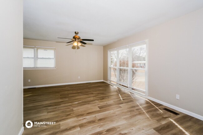 Building Photo - 785 Kostka Ln