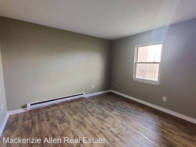 Foto del edificio - 3 br, 1 bath House - 5791 N Vinton HIlls