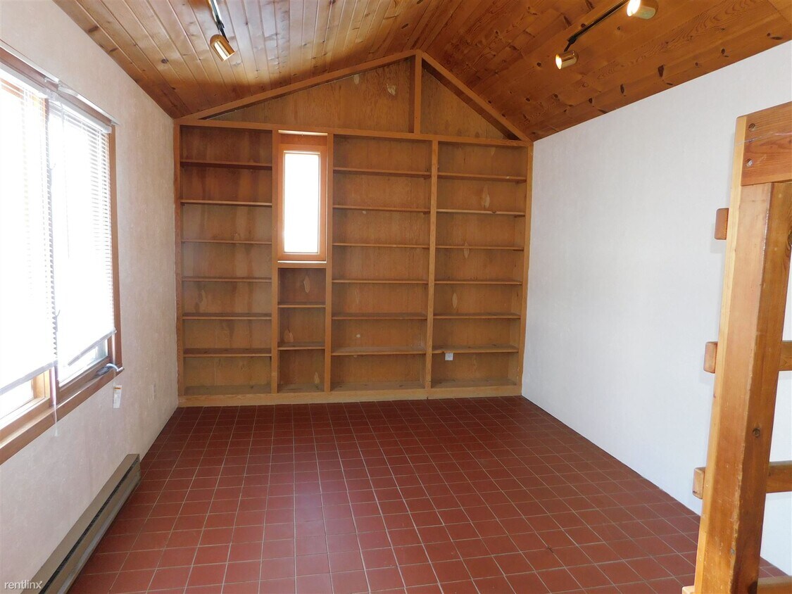 513 W Rosser Ave, Bismarck, ND 58501 Room for Rent in Bismarck, ND