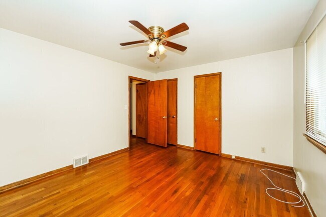 Foto del edificio - 4991 E Wallings Rd