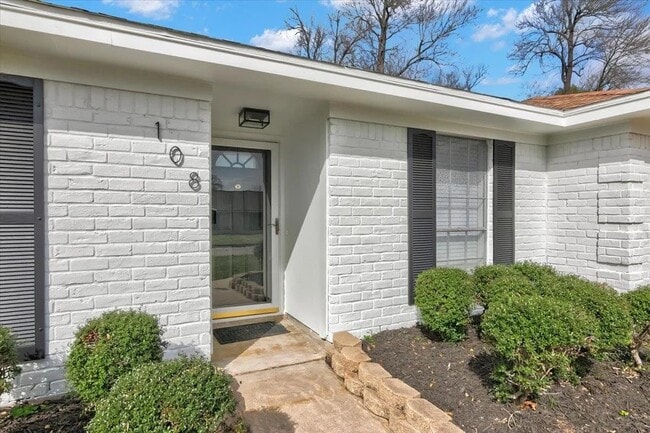 Foto del edificio - 108 Sparrow Way